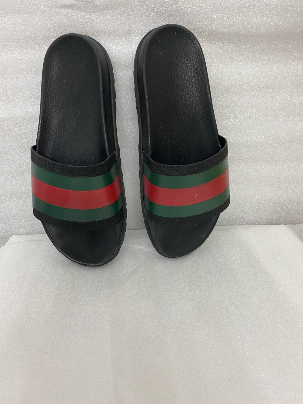 Gucci Web Slide Sandal . Made in Italy Size 11 . Serial number 429468 - Picture 7 of 8